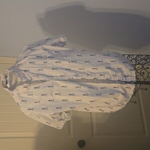 Light house button up